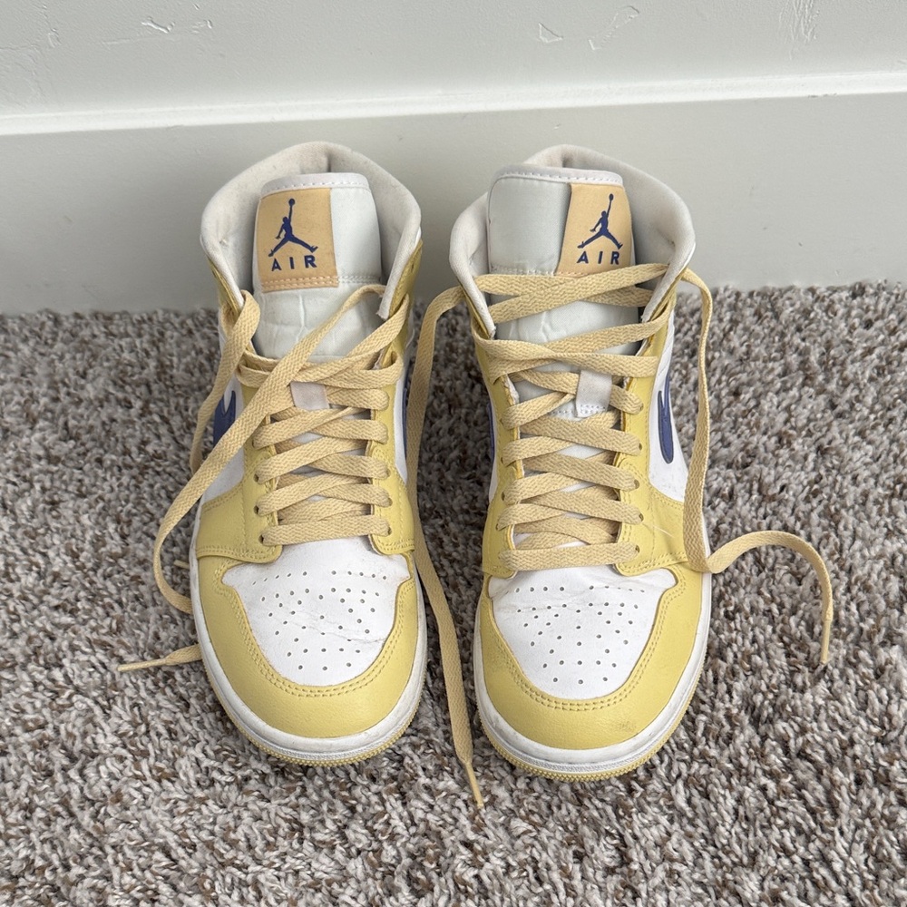 Nike Air Jordan High-Top Sneakers - Yellow and Blue